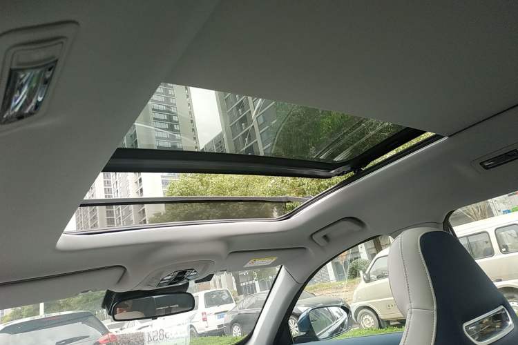 Used Chery Tiggo 7 PLUS New Energy 2023 1.5T ZhiZun Trim Headliner