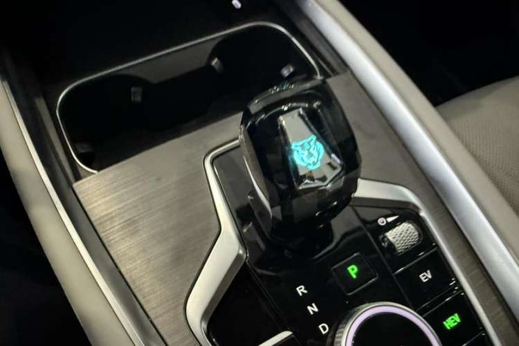 Used Chery Tiggo 7 PLUS New Energy 2023 1.5T ZhiShang Trim Interior 4