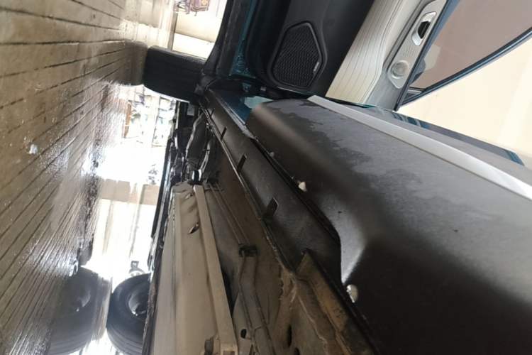 Used Chery Tiggo 7 PLUS New Energy 2023 1.5T ZhiShang Trim Left Side Sill