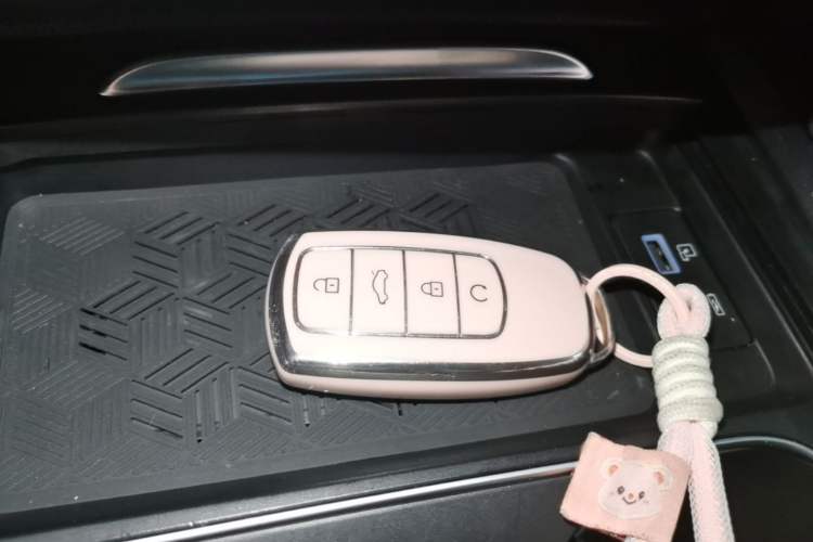 Used Chery Tiggo 7 PLUS New Energy 2023 Champion Edition 1.5T 100KM Speedy Version Vehicle Key
