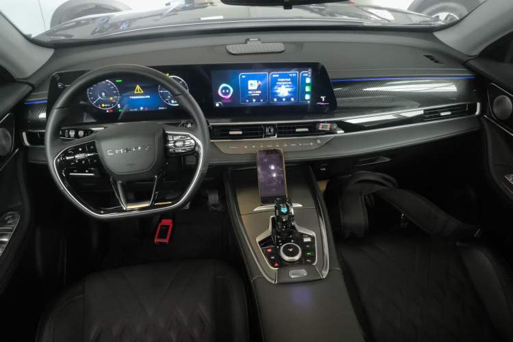 Used Chery Tiggo 7 PLUS New Energy 2023 Champion Edition 1.5T 100KM Speedy Version Center Console