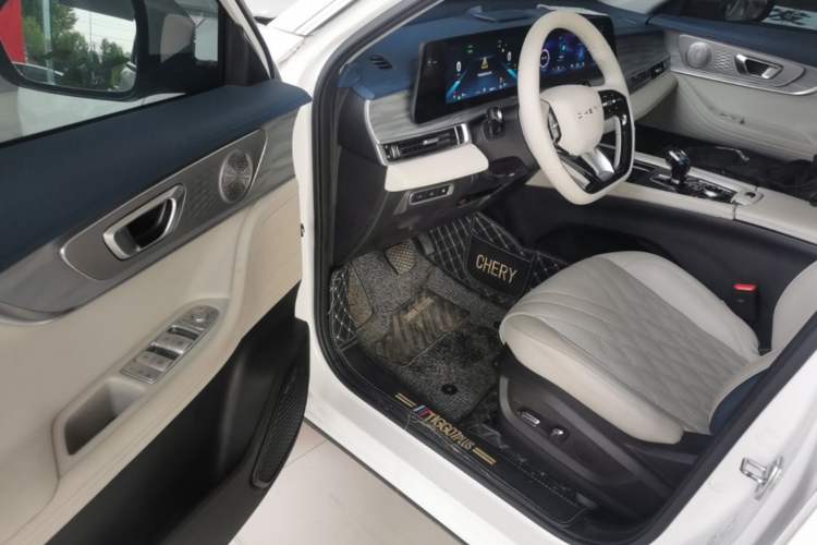 Used Chery Tiggo 7 PLUS New Energy 2023 1.5T Zhiyuan Trim Driver Seat