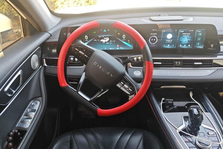 Used Chery Tiggo 7 PLUS New Energy 2023 Champion Edition 1.5T 100KM Speedy Version Steering Wheel