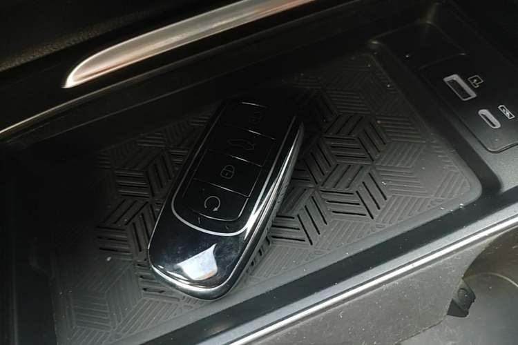 Used Chery Tiggo 7 PLUS New Energy 2023 Champion Edition 1.5T 100KM Speedy Version Vehicle Key
