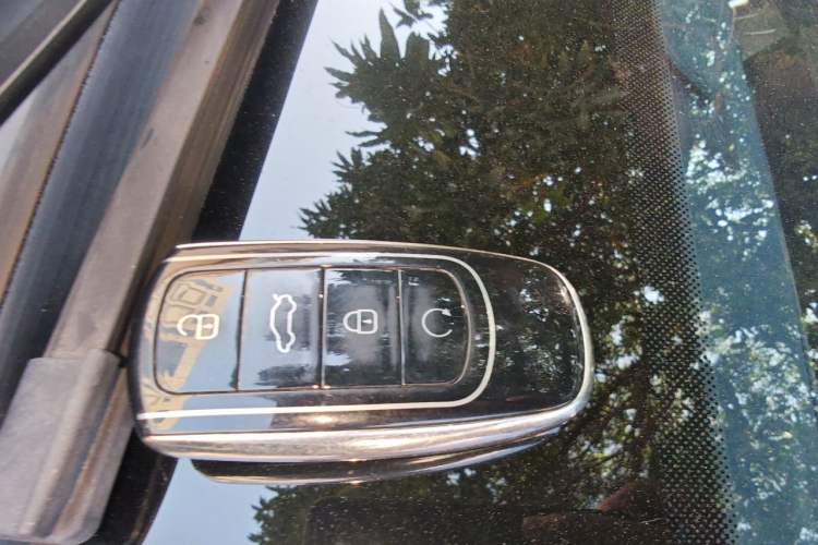Used Chery Tiggo 7 PLUS New Energy 2023 1.5T ZhiShang Trim Vehicle Key
