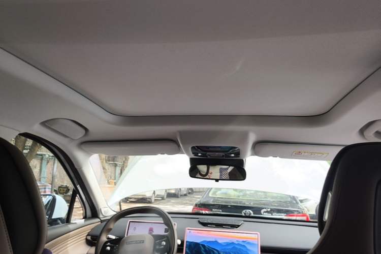 Used Chery Tiggo 7L 2026 Model 1.5T DCT Prestige Edition Headliner