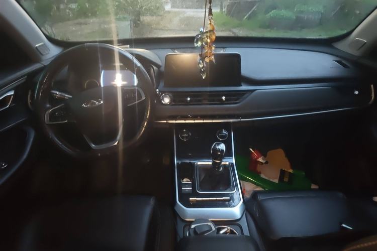 Used Chery Tiggo 8 2019 1.5 TCI Manual Elite Model Center Console