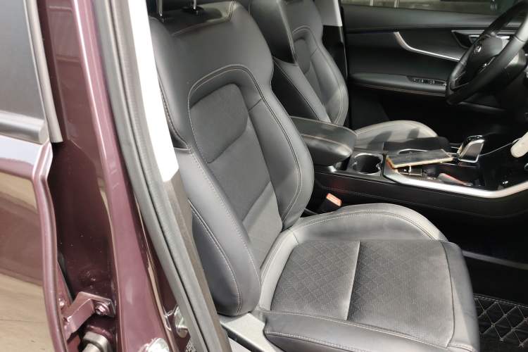 Used Chery Tiggo 8 2019 1.6 TGDI Automatic Elite Model Right Front Seat