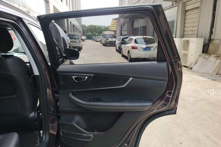 Used Chery Tiggo 8 2019 1.6 TGDI Automatic Elite Model Right Rear Door Interior