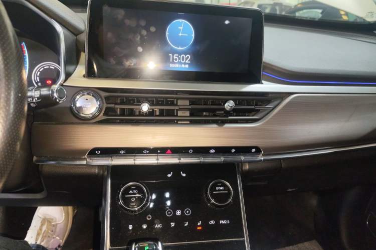 Used Chery Tiggo 8 2019 1.6 TGDI Automatic Luxury Model Audio And AC Panel