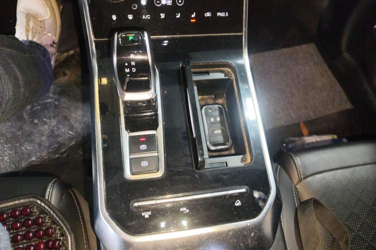 Used Chery Tiggo 8 2019 1.6 TGDI Automatic Luxury Model Gear Lever