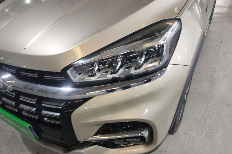 Used Chery Tiggo 8 2019 1.6 TGDI Automatic Luxury Model Left Front Headlight