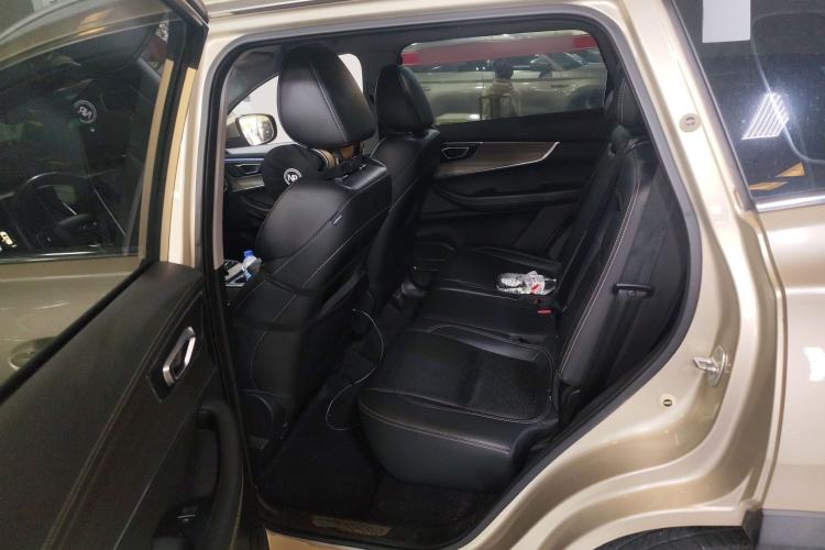 Used Chery Tiggo 8 2019 1.6 TGDI Automatic Luxury Model Left Rear Seat