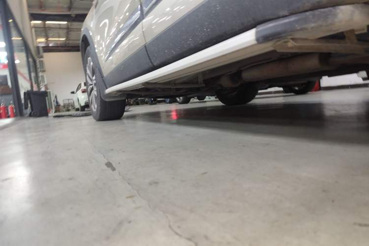 Used Chery Tiggo 8 2019 1.6 TGDI Automatic Luxury Model Left Side Sill
