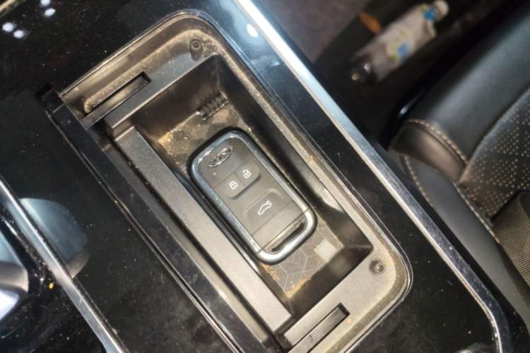 Used Chery Tiggo 8 2019 1.6 TGDI Automatic Luxury Model Vehicle Key