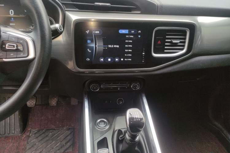 Used Chery Tiggo 8 2018 1.5 TCI Manual Luxury 5-Seater Audio And AC Panel