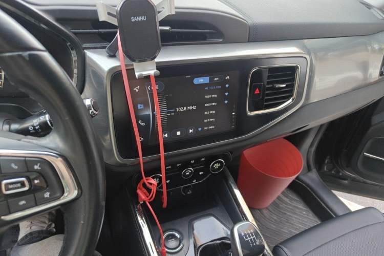 Used Chery Tiggo 8 2018 1.5 TCI Manual Prestige 7-Seater Audio And AC Panel