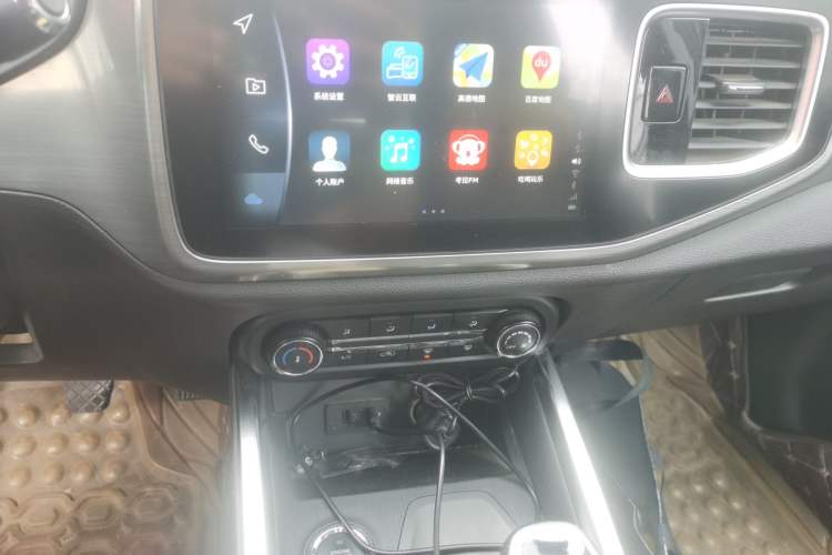Used Chery Tiggo 8 2018 1.5 TCI Manual Luxury 5-Seater Audio And AC Panel