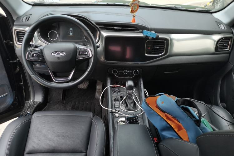 Used Chery Tiggo 8 2018 1.5 TCI Automatic Prestige 7-Seater Center Console