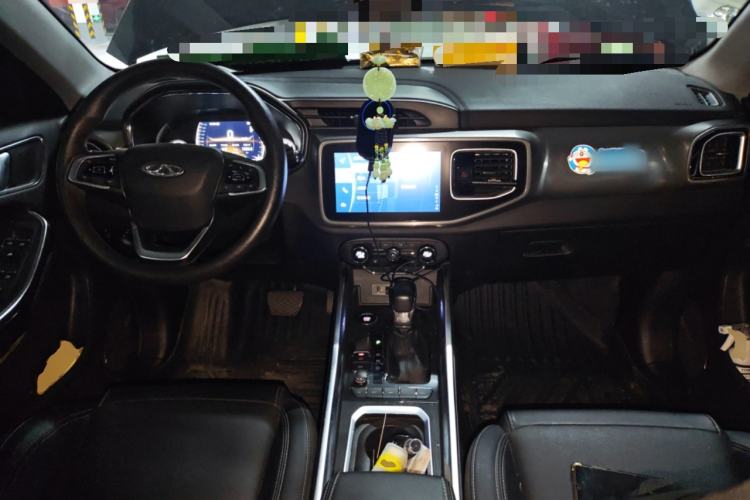 Used Chery Tiggo 8 2018 1.5 TCI Automatic Luxury Model 5 Seats Center Console