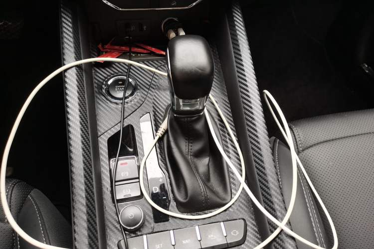 Used Chery Tiggo 8 2018 1.5 TCI Automatic Prestige 7-Seater Gear Lever