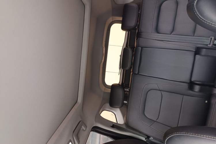 Used Chery Tiggo 8 2018 1.5 TCI Automatic Prestige 7-Seater Headliner