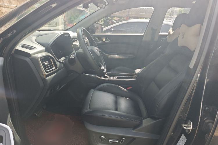 Used Chery Tiggo 8 2018 1.5 TCI Automatic Flagship 7-Seater Left Front Seat