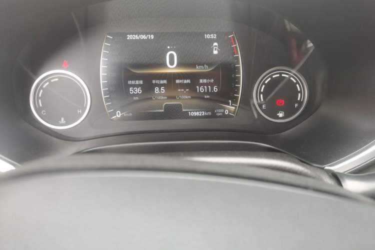 Used Chery Tiggo 8 2018 1.5 TCI Manual Luxury 5-Seater Odometer Close Up