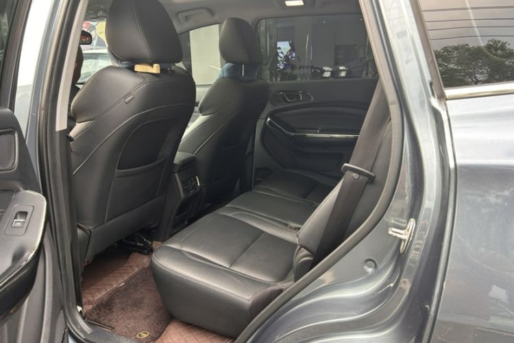 Used Chery Tiggo 8 2018 1.5 TCI Automatic Prestige 5-Seater Interior 5
