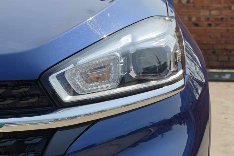 Used Chery Tiggo 8 2018 1.5 TCI Automatic Exclusive Edition 7-Seater Left Front Headlight