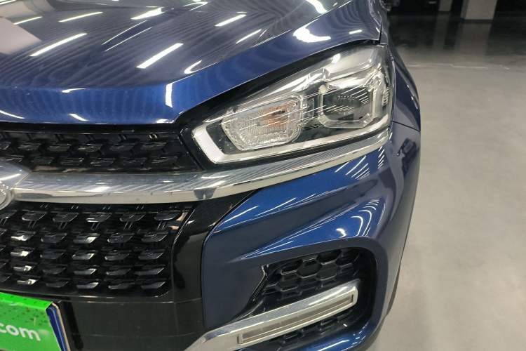 Used Chery Tiggo 8 2018 1.5 TCI Manual Special Edition 5-seater Left Front Headlight