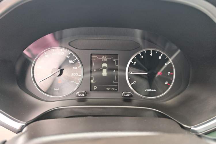 Used Chery Tiggo 8 2018 1.5 TCI Automatic Exclusive Edition 7-Seater Odometer Close Up