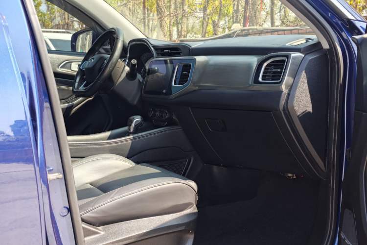 Used Chery Tiggo 8 2018 1.5 TCI Automatic Exclusive Edition 7-Seater Right Front Seat