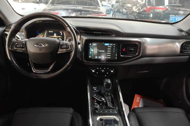 Used Chery Tiggo 8 2018 1.5 TCI Automatic Prestige 5-Seater Audio And AC Panel