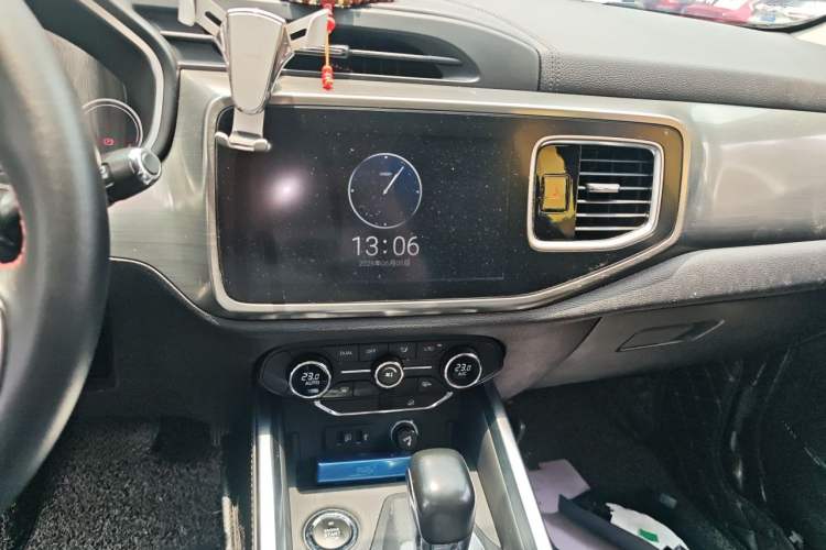 Used Chery Tiggo 8 2018 1.5 TCI Automatic Luxury Model 5 Seats Audio And AC Panel