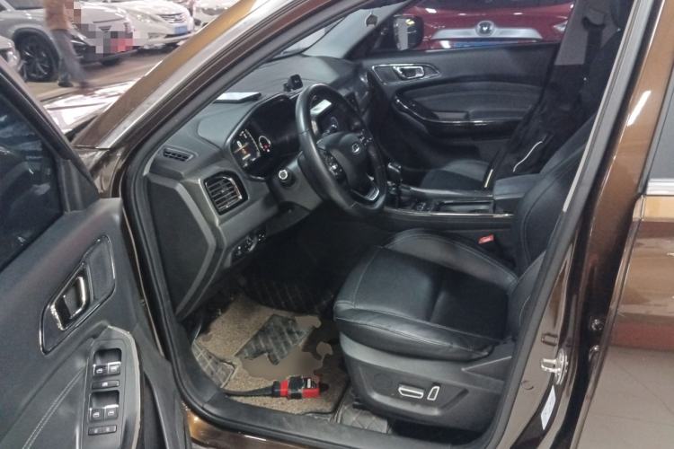 Used Chery Tiggo 8 2018 1.5 TCI Manual Luxury 5-Seater Driver Seat