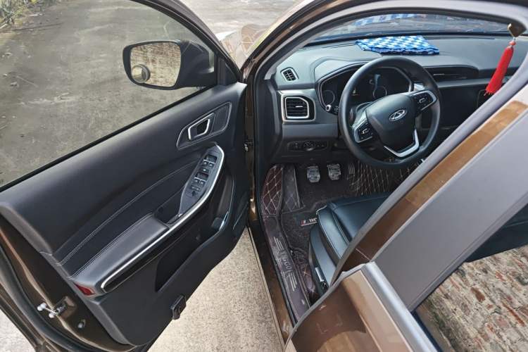 Used Chery Tiggo 8 2018 1.5 TCI Manual Luxury 5-Seater Driver Seat