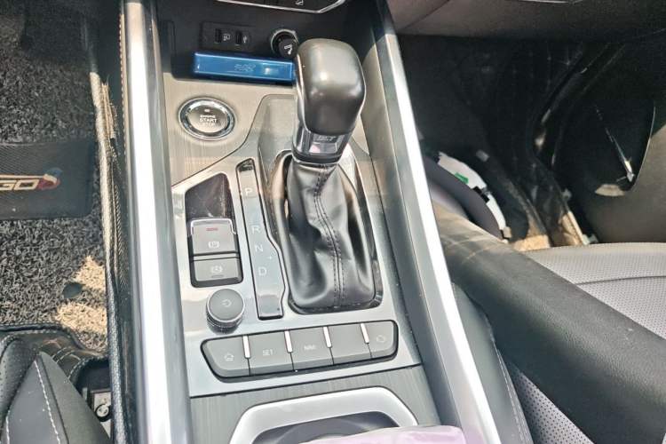 Used Chery Tiggo 8 2018 1.5 TCI Automatic Luxury Model 5 Seats Gear Lever
