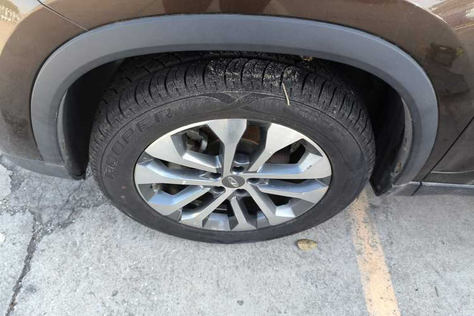 Used Chery Tiggo 8 2018 1.5 TCI Automatic Prestige 5-Seater Left Front Wheel Hub