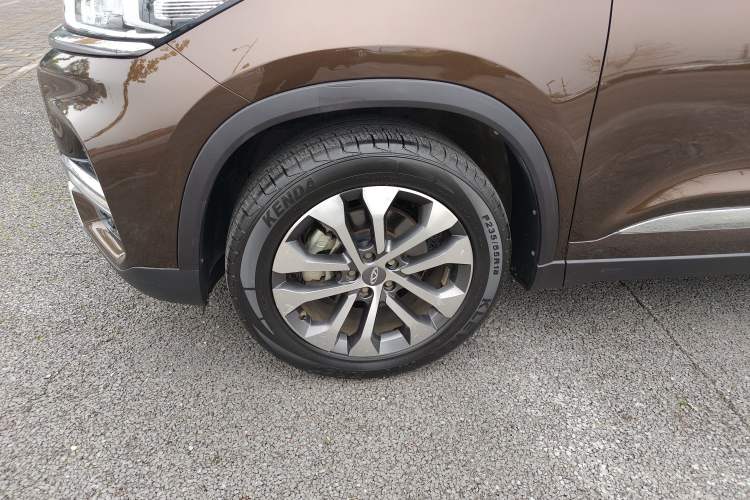 Used Chery Tiggo 8 2018 1.5 TCI Automatic Prestige 5-Seater Left Front Wheel Hub