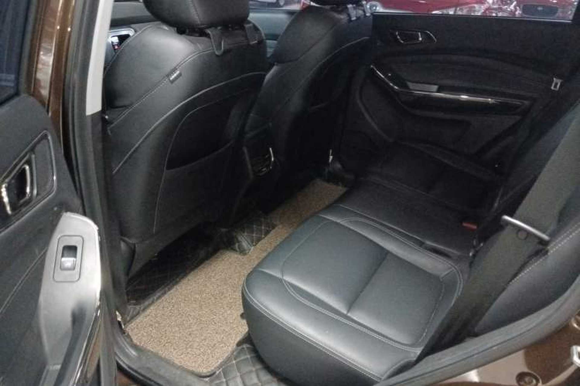 Used Chery Tiggo 8 2018 1.5 TCI Manual Luxury 5-Seater Left Rear Seat