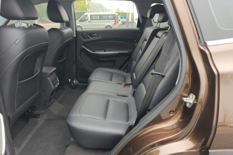 Used Chery Tiggo 8 2018 1.5 TCI Automatic Prestige 5-Seater Left Rear Seat