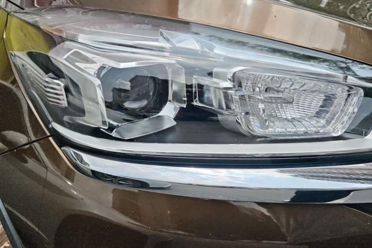 Used Chery Tiggo 8 2018 1.5 TCI Automatic Luxury Model 5 Seats Right Front Headlight