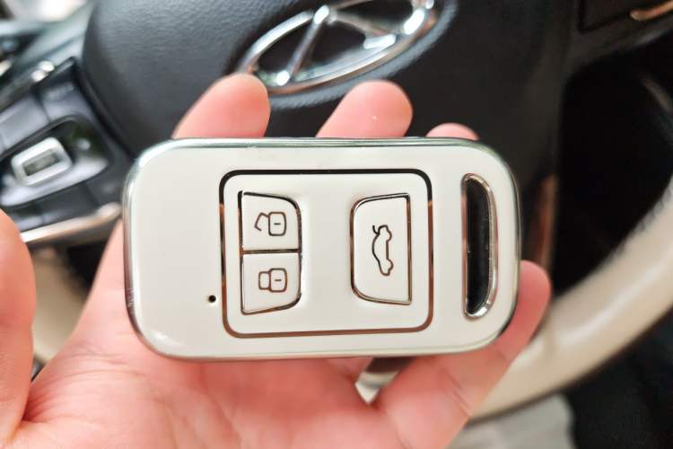 Used Chery Tiggo 8 2018 1.5 TCI Automatic Prestige 5-Seater Vehicle Key
