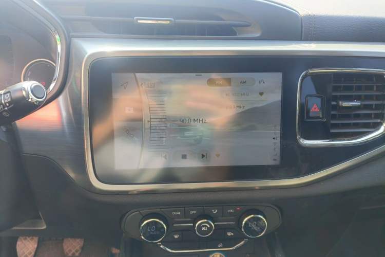 Used Chery Tiggo 8 2018 1.5 TCI Manual Luxury 5-Seater Audio And AC Panel