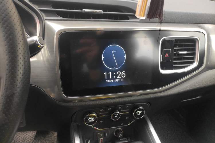 Used Chery Tiggo 8 2018 1.5 TCI Automatic Luxury Model 5 Seats Audio And AC Panel