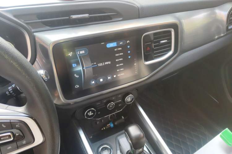 Used Chery Tiggo 8 2018 1.5 TCI Automatic Luxury Model 5 Seats Audio And AC Panel
