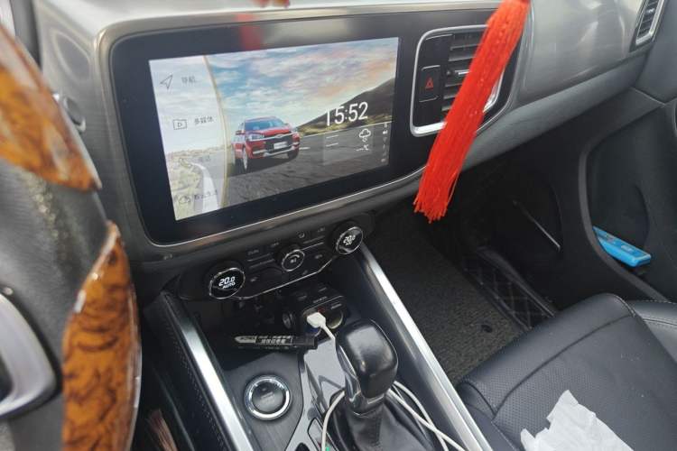 Used Chery Tiggo 8 2018 1.5 TCI Automatic Luxury 7-Seater Audio And AC Panel