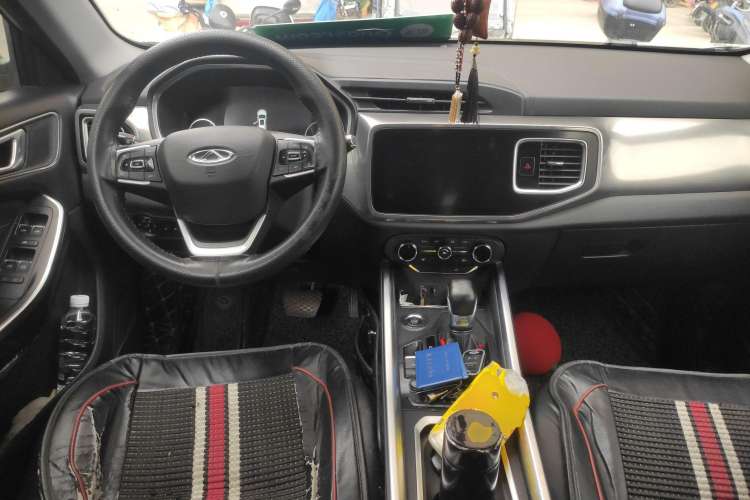 Used Chery Tiggo 8 2018 1.5 TCI Automatic Luxury Model 5 Seats Center Console