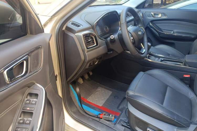 Used Chery Tiggo 8 2018 1.5 TCI Manual Luxury 5-Seater Driver Seat